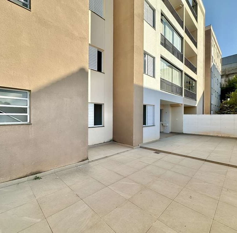 Apartamento Garden térreo com quintal privativo Edifício Monaco